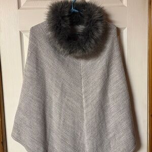 Anne Klein Gray Poncho with Black Fur Trim NWOT